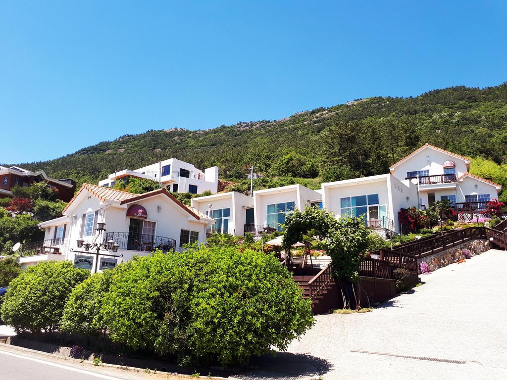 Namhae Bluemare Pension Εξωτερικό φωτογραφία