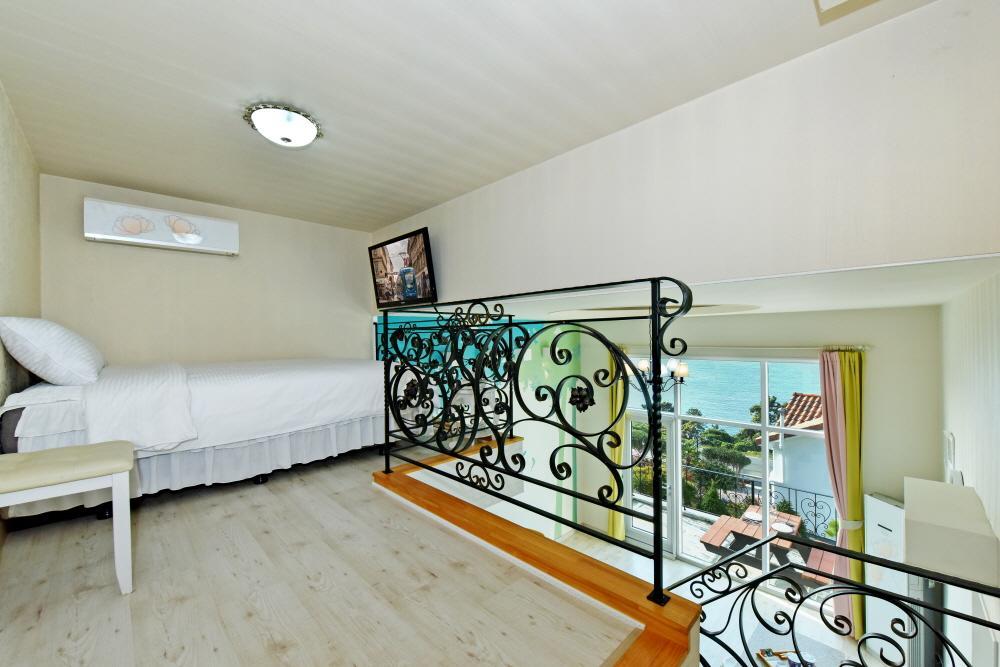 Namhae Bluemare Pension Εξωτερικό φωτογραφία